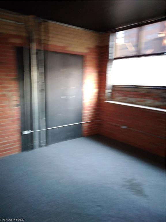12 Ferguson Avenue N Property Photo 3