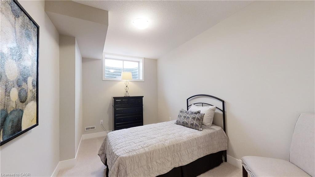 668 Chelton Road Property Photo 27