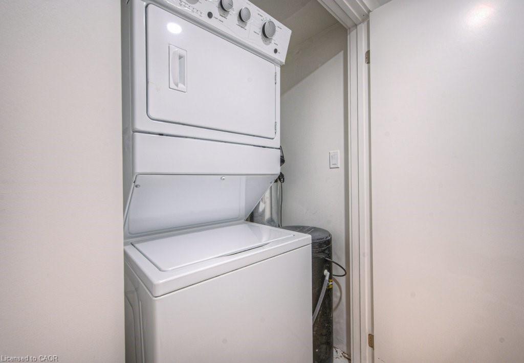 8-258 Hespeler Road Property Photo 3