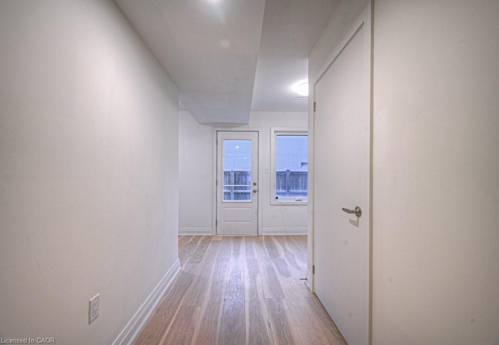 8-258 Hespeler Road Property Photo 4