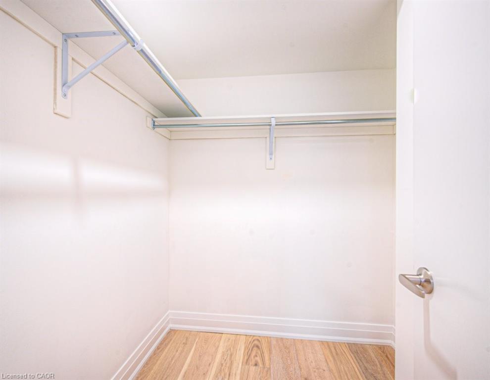 8-258 Hespeler Road Property Photo 33