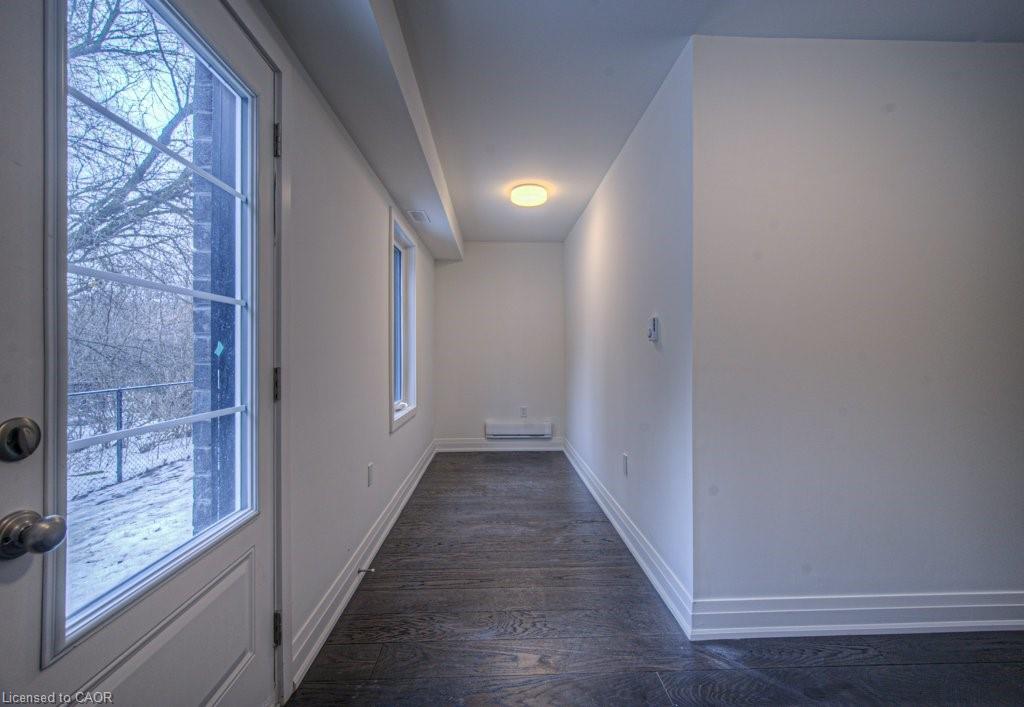 34-258 Hespeler Road Property Photo 5