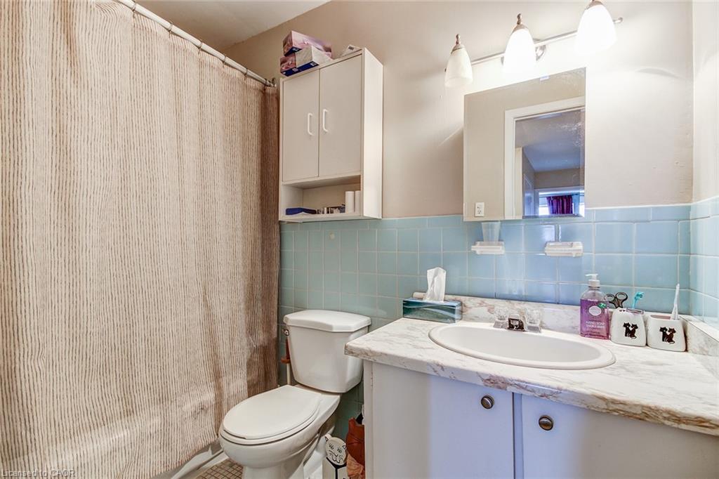 1858 Lakeshore Road W Property Photo 29