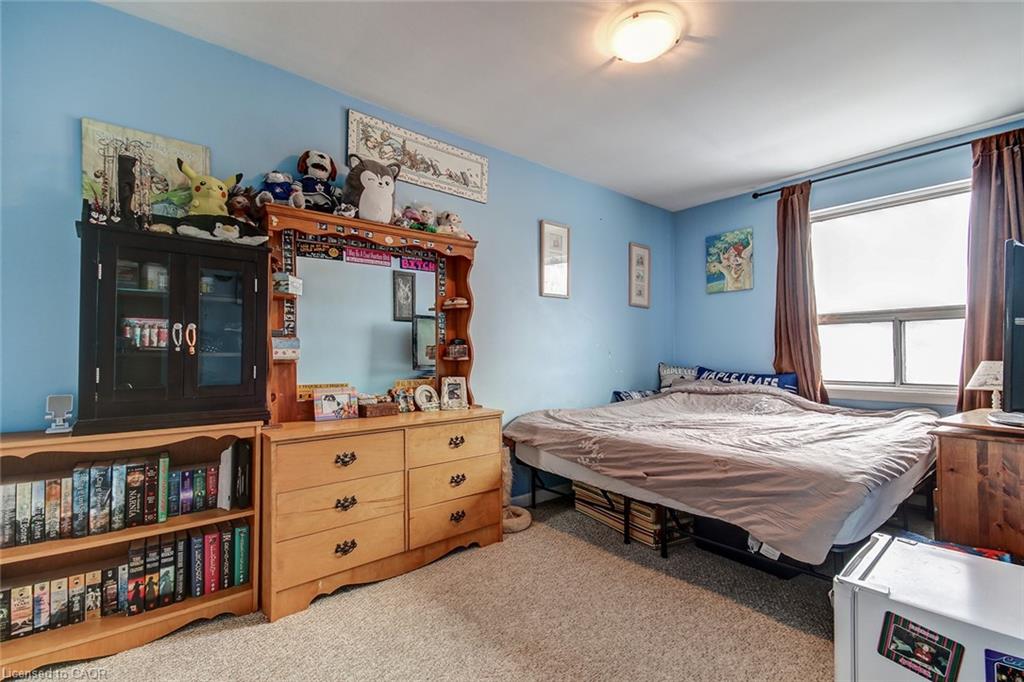 1858 Lakeshore Road W Property Photo 31