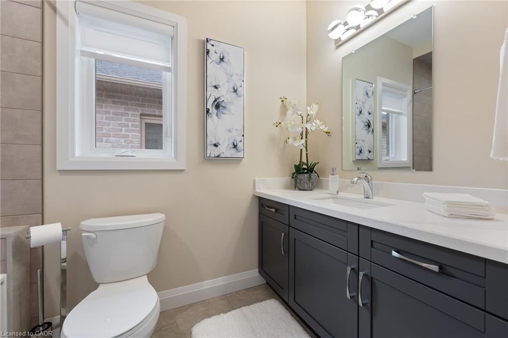 50 Vanrooy Trail Property Photo 17