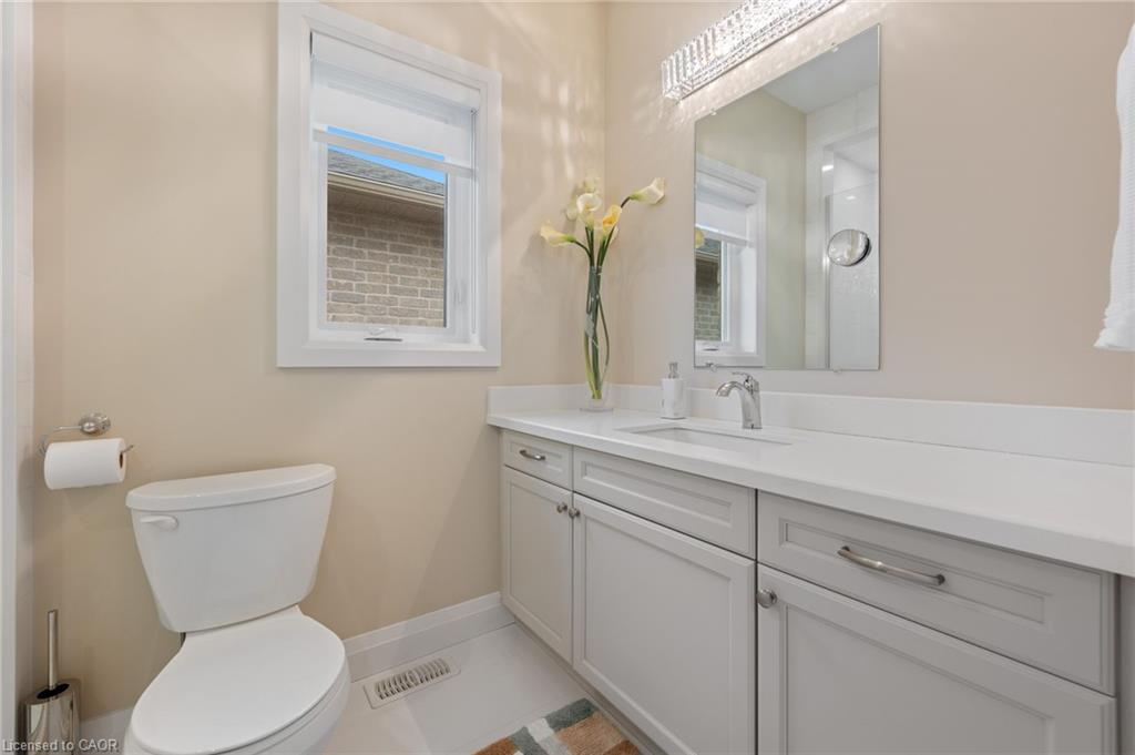 50 Vanrooy Trail Property Photo 20