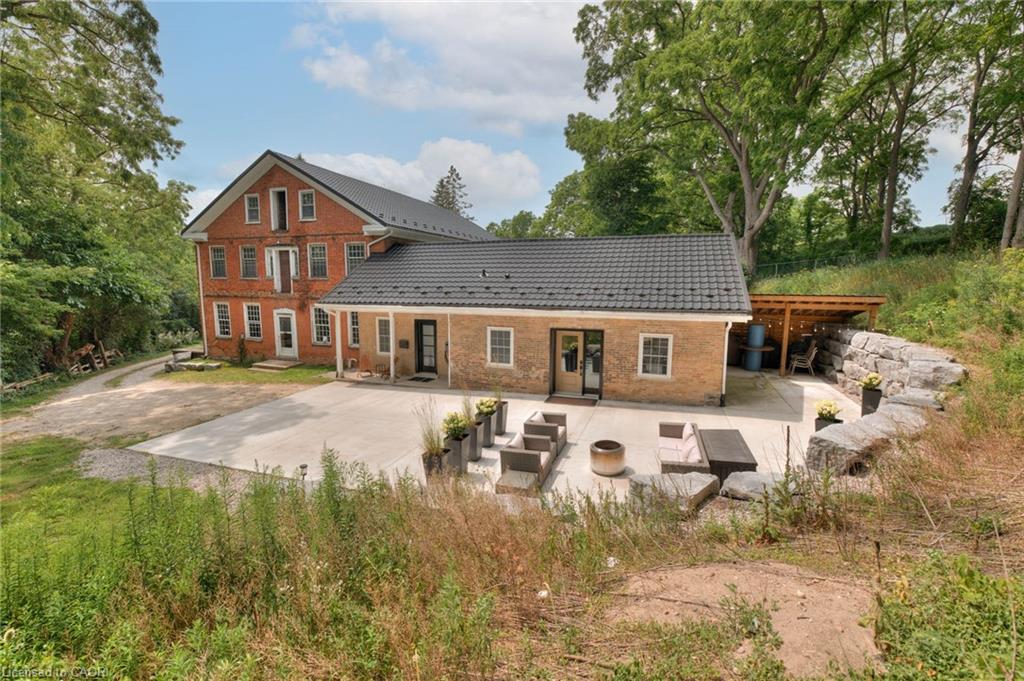 38 Shirk Place Property Photo 4