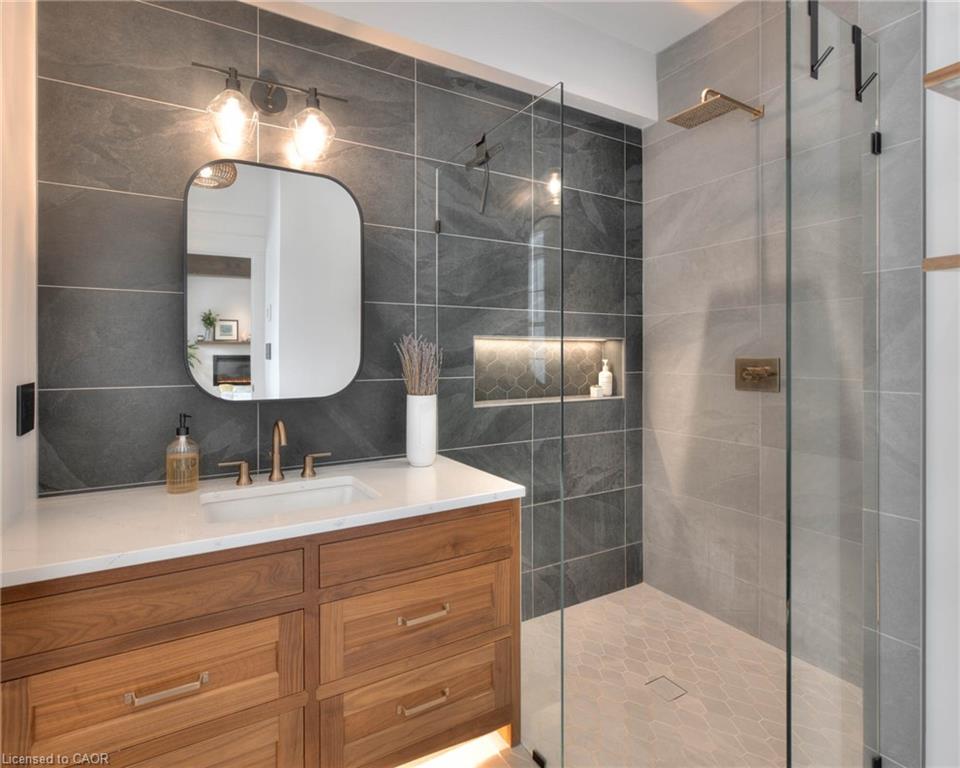 38 Shirk Place Property Photo 9