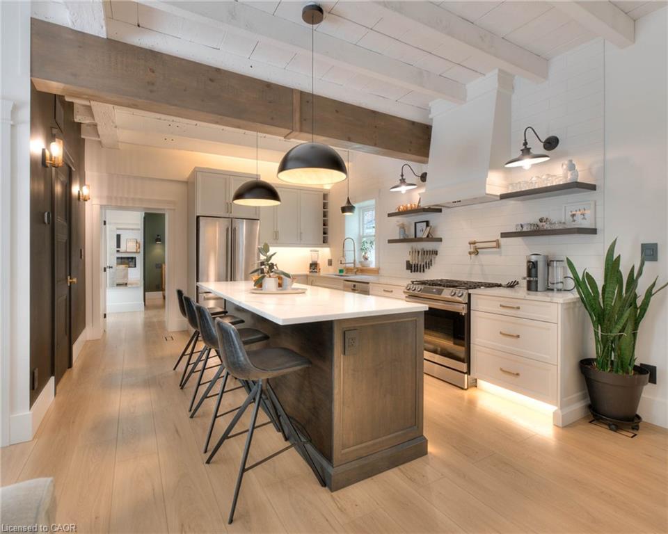 38 Shirk Place Property Photo 18