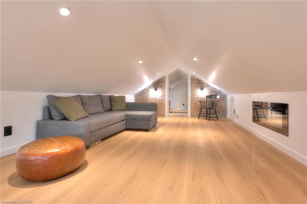 38 Shirk Place Property Photo 26