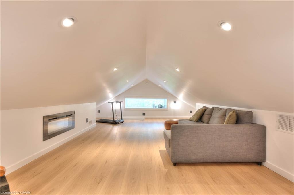 38 Shirk Place Property Photo 28
