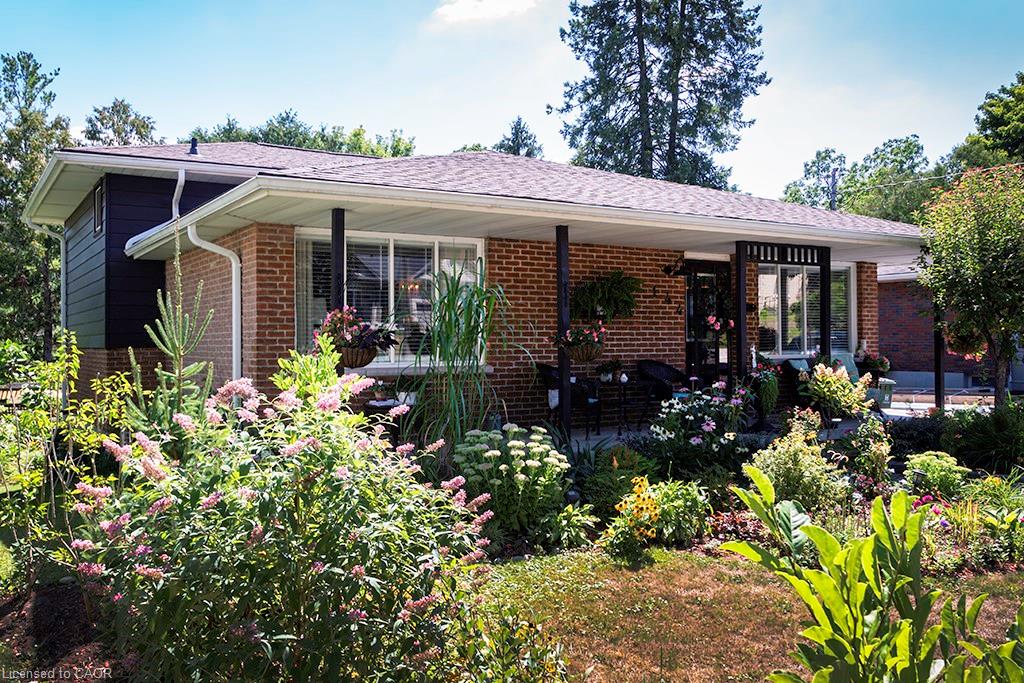 144 Canterbury Street Property Photo 1
