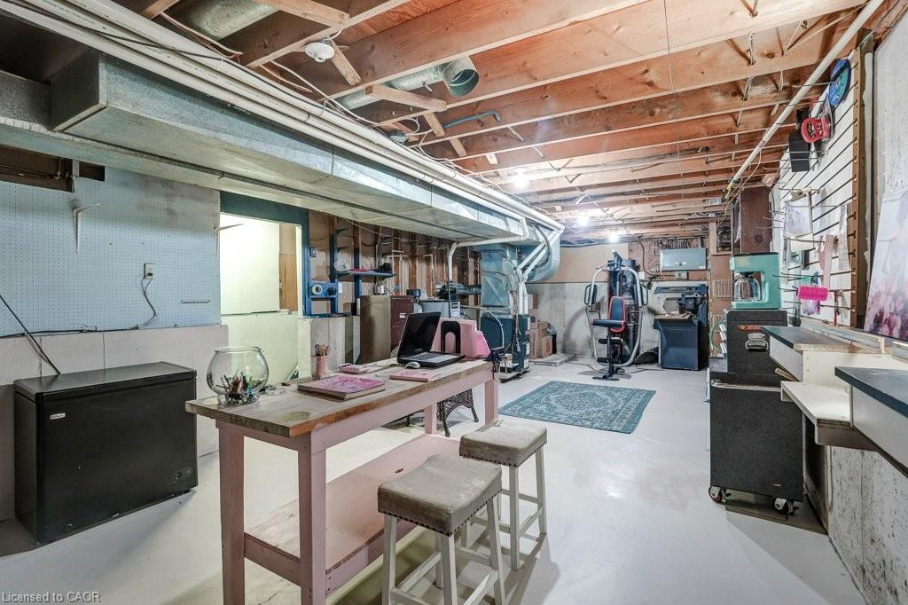 144 Canterbury Street Property Photo 32