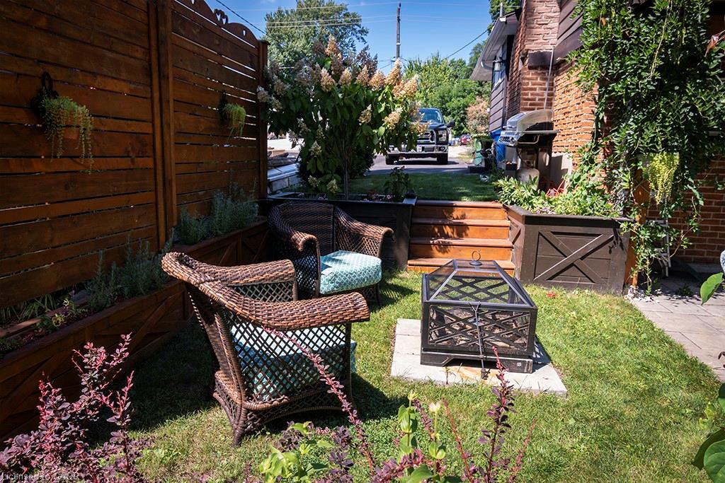 144 Canterbury Street Property Photo 36