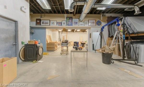 40 Lancaster Street W Property Photo 12