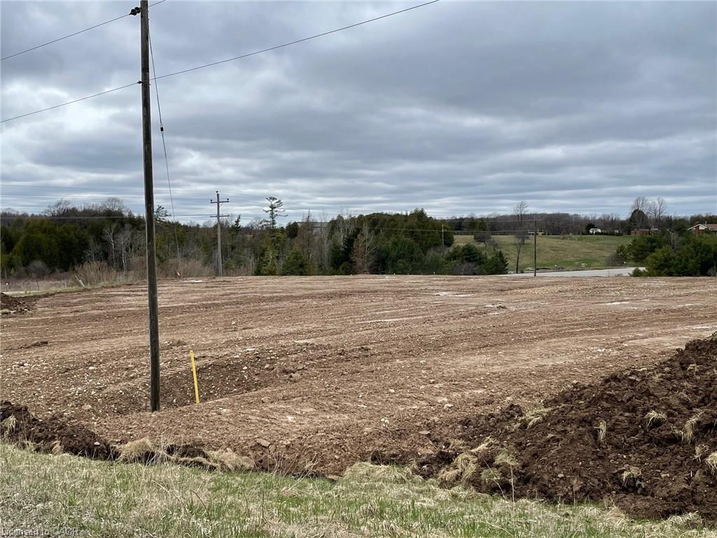 312095 Highway 6 Property Photo 1