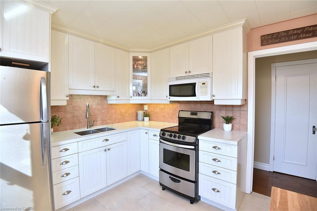 16-1351 Lakeshore Road Property Photo 7