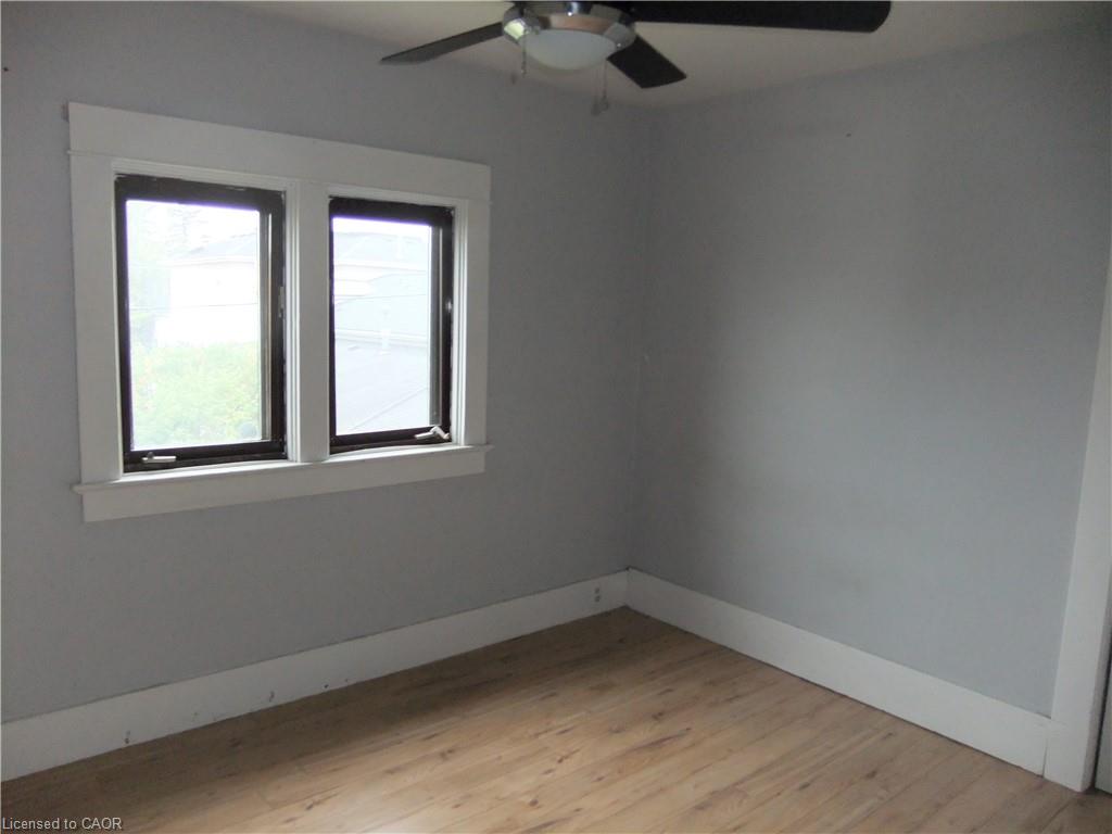 189 Kent Street S Property Photo 18