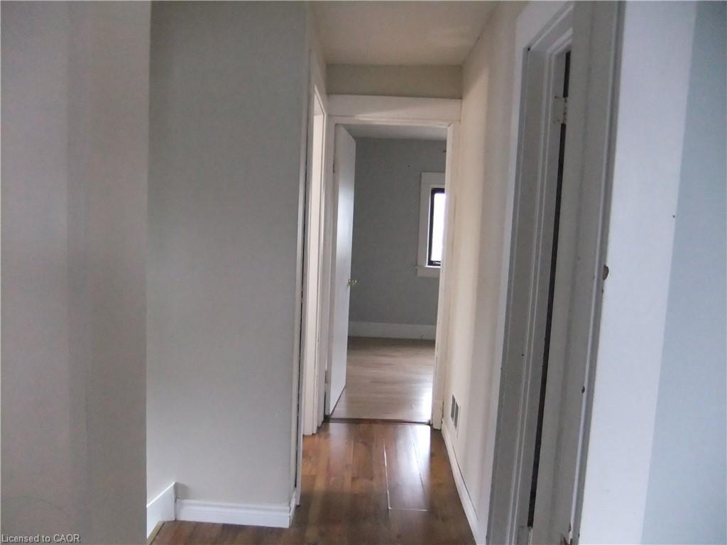 189 Kent Street S Property Photo 19