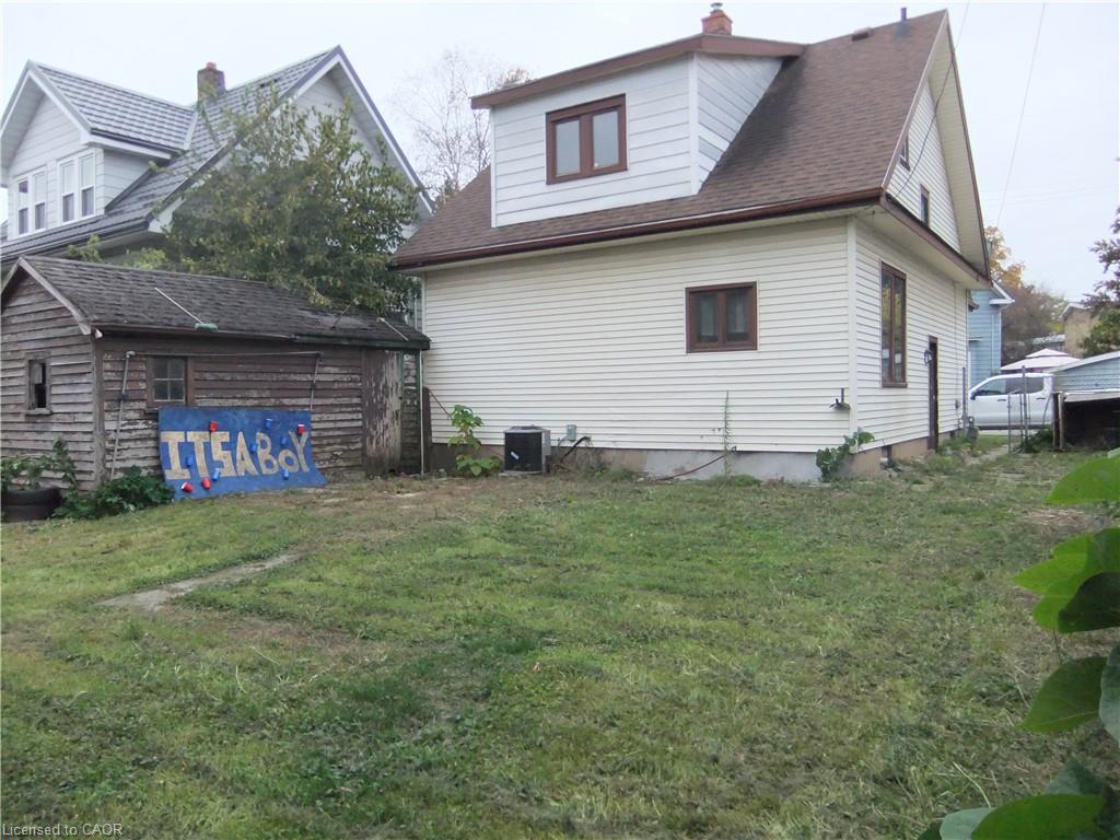 189 Kent Street S Property Photo 25