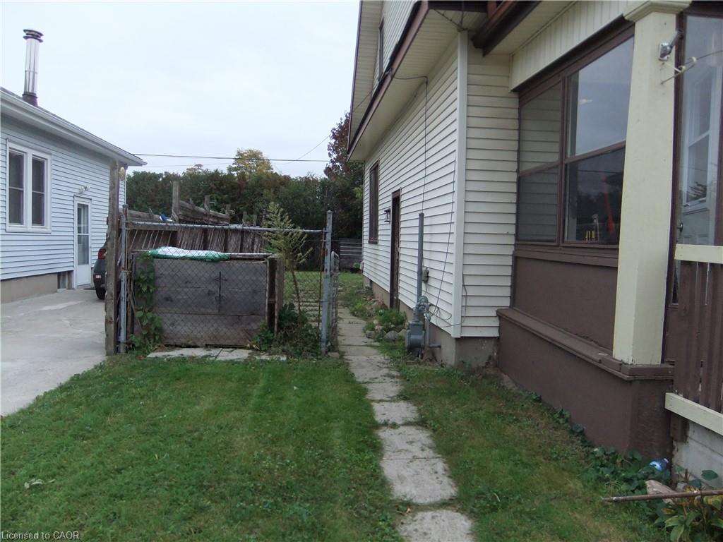 189 Kent Street S Property Photo 26