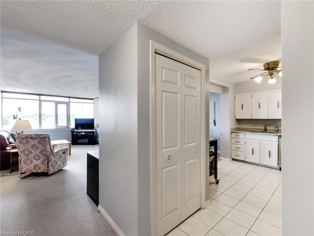 405-30 Harrisford Street Property Photo 7