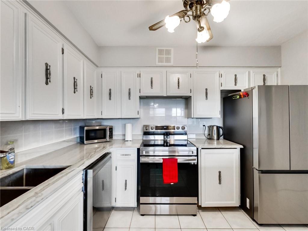 405-30 Harrisford Street Property Photo 23