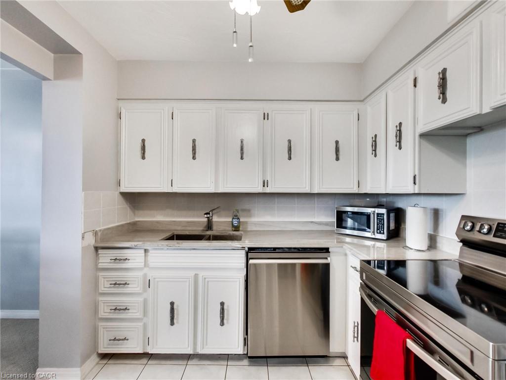 405-30 Harrisford Street Property Photo 26
