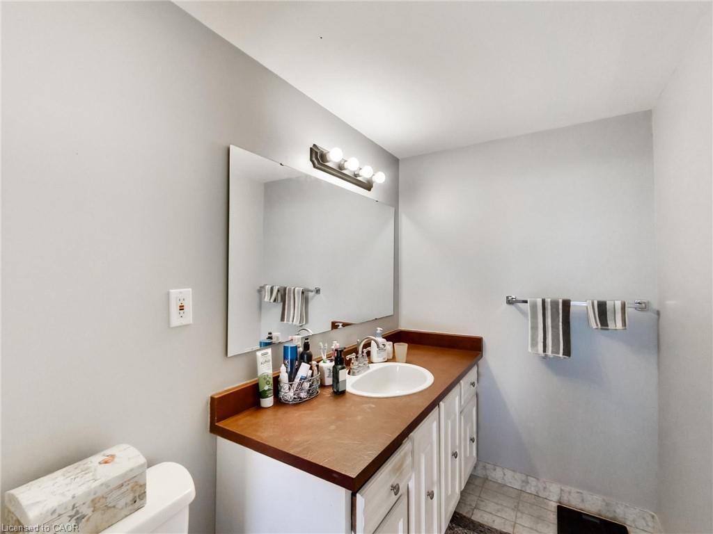 405-30 Harrisford Street Property Photo 37