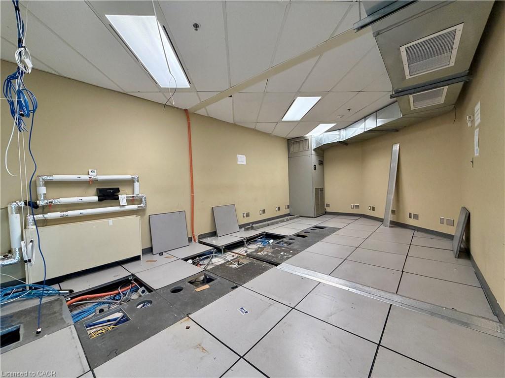 21 King Street W Suite 1600 Property Photo 14