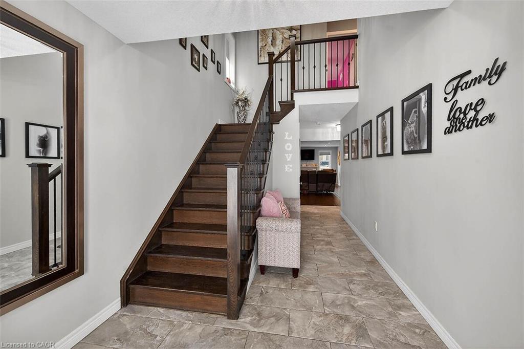 71 Jessica Street Property Photo 4