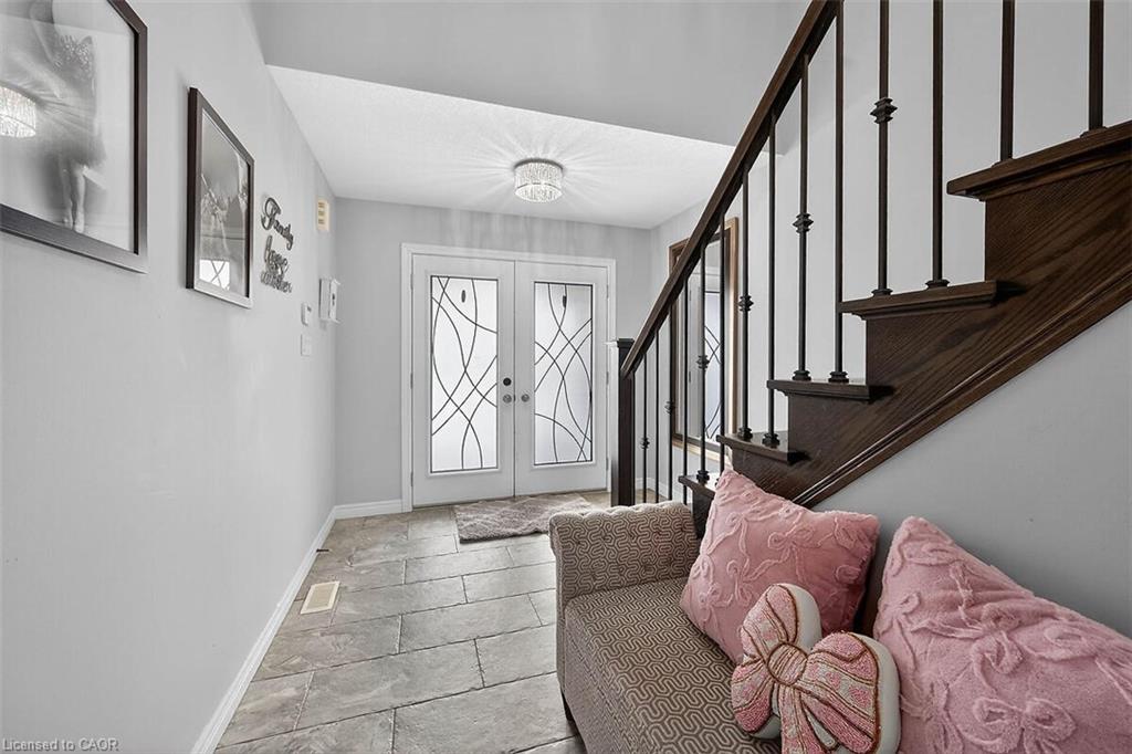 71 Jessica Street Property Photo 5
