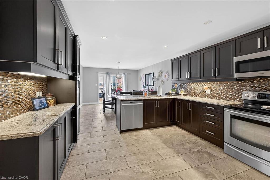 71 Jessica Street Property Photo 20