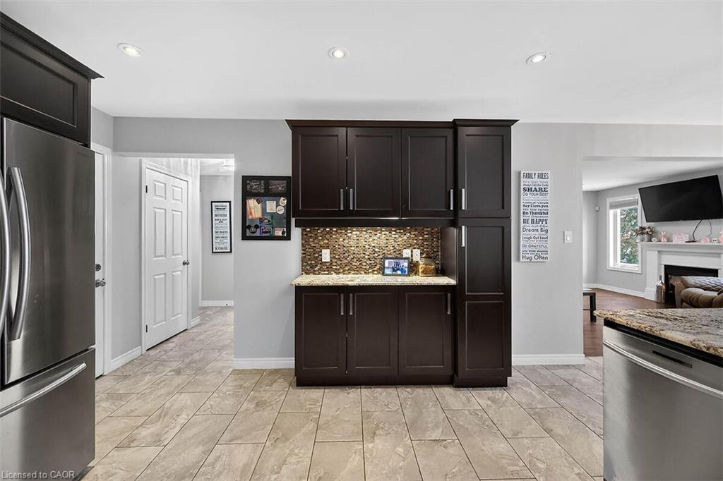 71 Jessica Street Property Photo 21