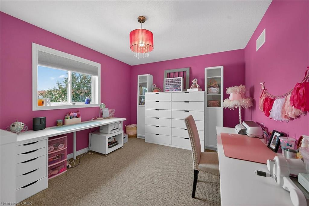 71 Jessica Street Property Photo 28