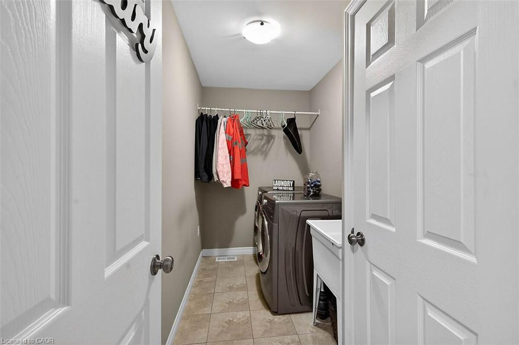 71 Jessica Street Property Photo 41