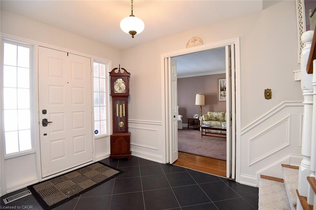 142 Marigold Court Property Photo 4