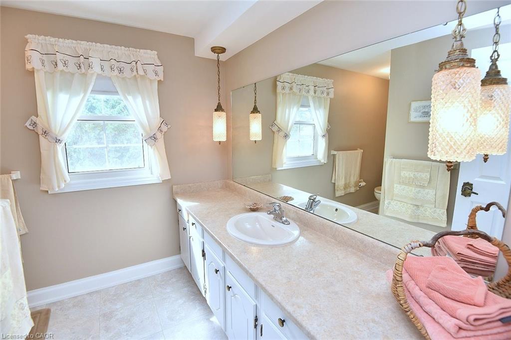 142 Marigold Court Property Photo 32
