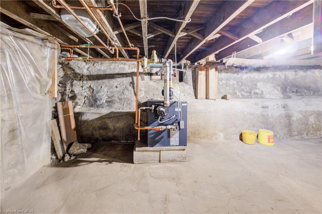 41-43 Woodstock Street S Property Photo 31