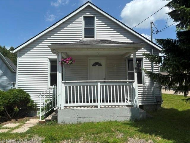 13 Second Avenue E Property Photo 1