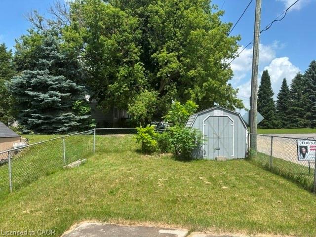 13 Second Avenue E Property Photo 17