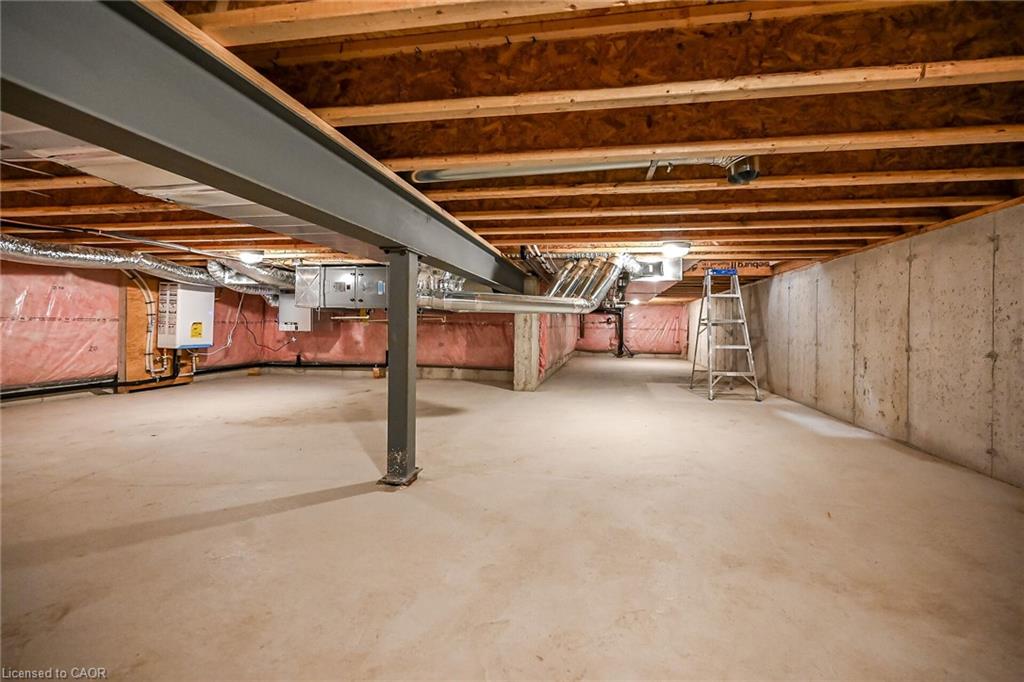45b Howard Street Property Photo 31
