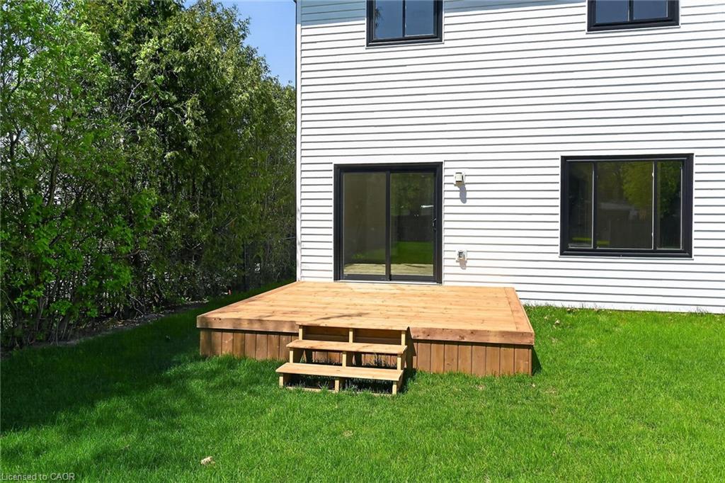 45b Howard Street Property Photo 36