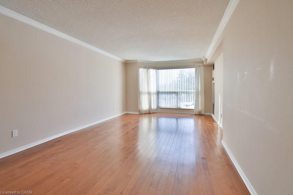 211-1800 The Collegeway Property Photo 13