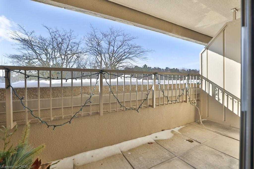 211-1800 The Collegeway Property Photo 32