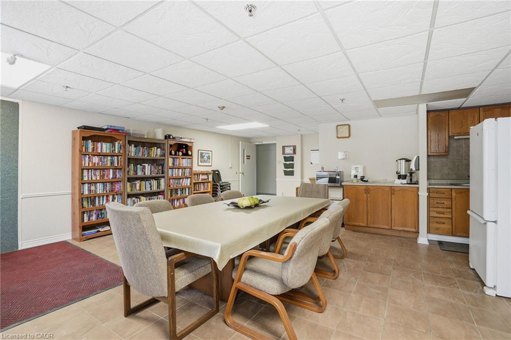 808-9 Bonheur Court Property Photo 44