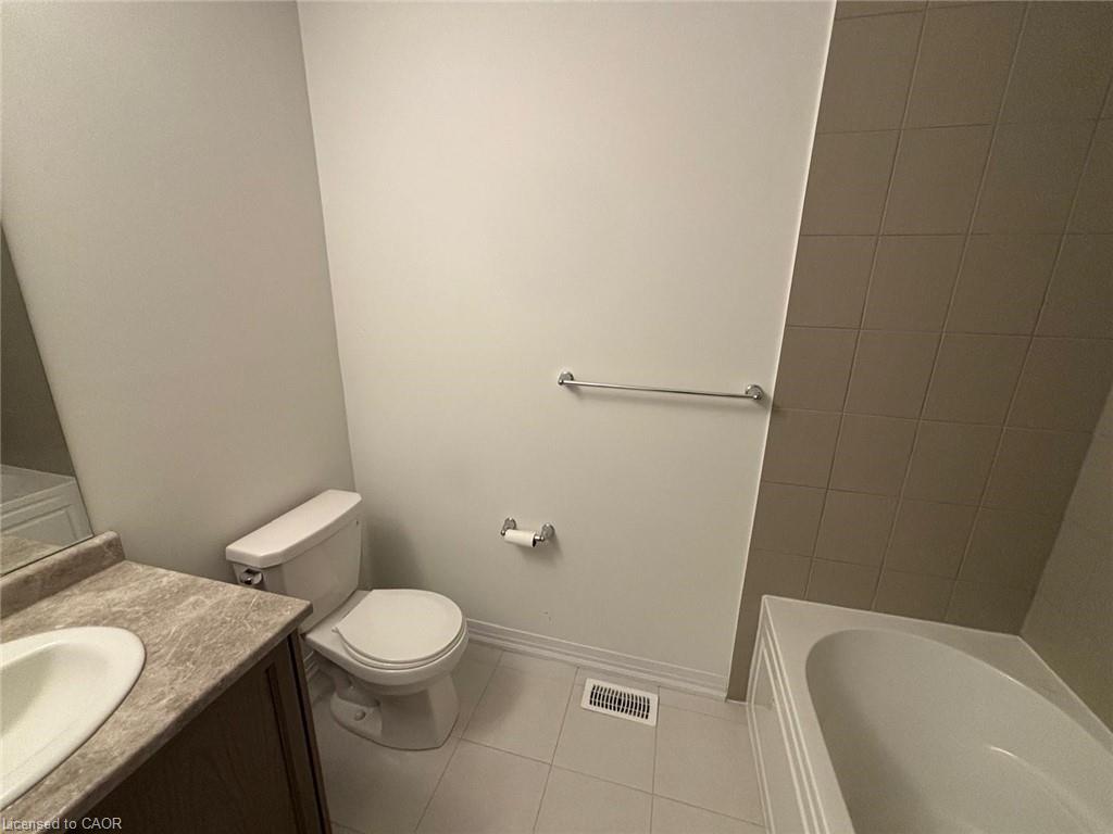 106 Selection Heights Property Photo 22