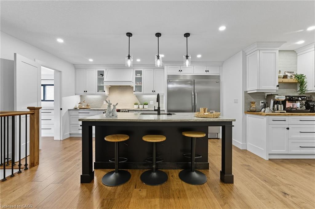 115 Lakeshore Road Property Photo 8