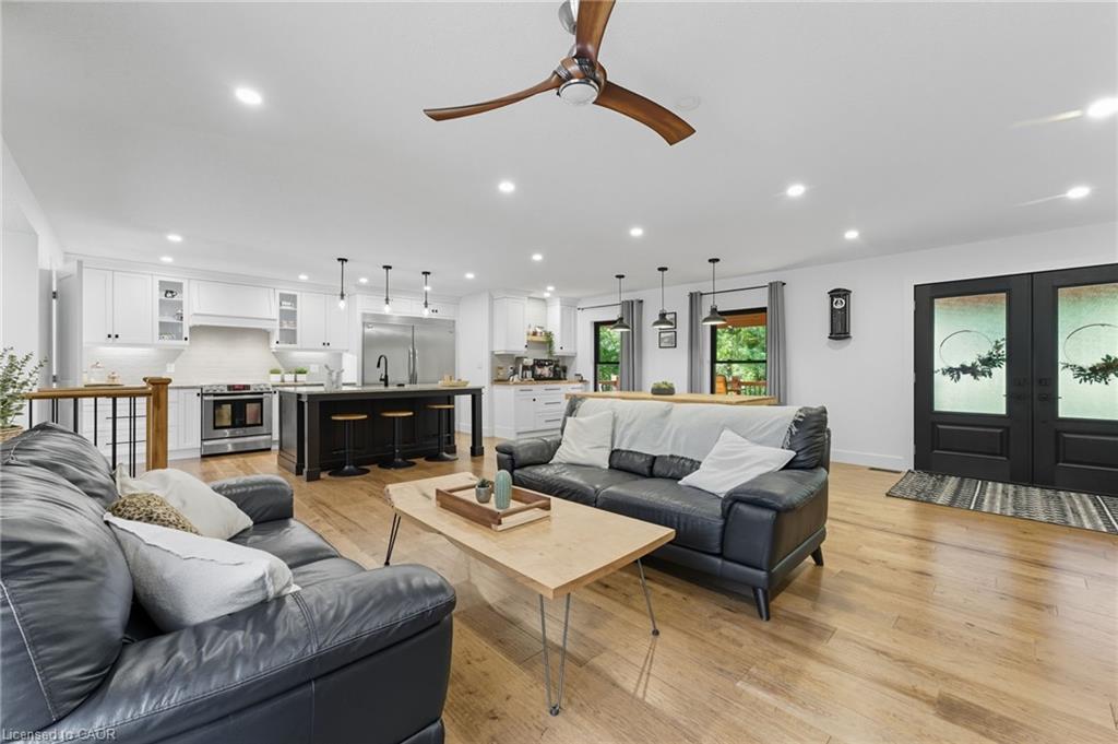 115 Lakeshore Road Property Photo 13