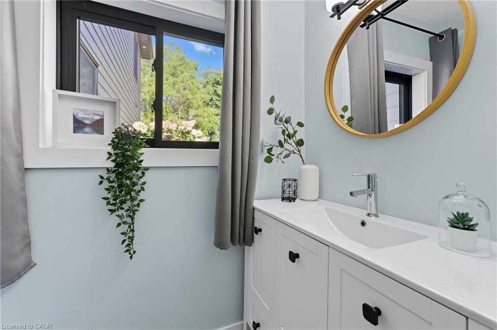 115 Lakeshore Road Property Photo 15